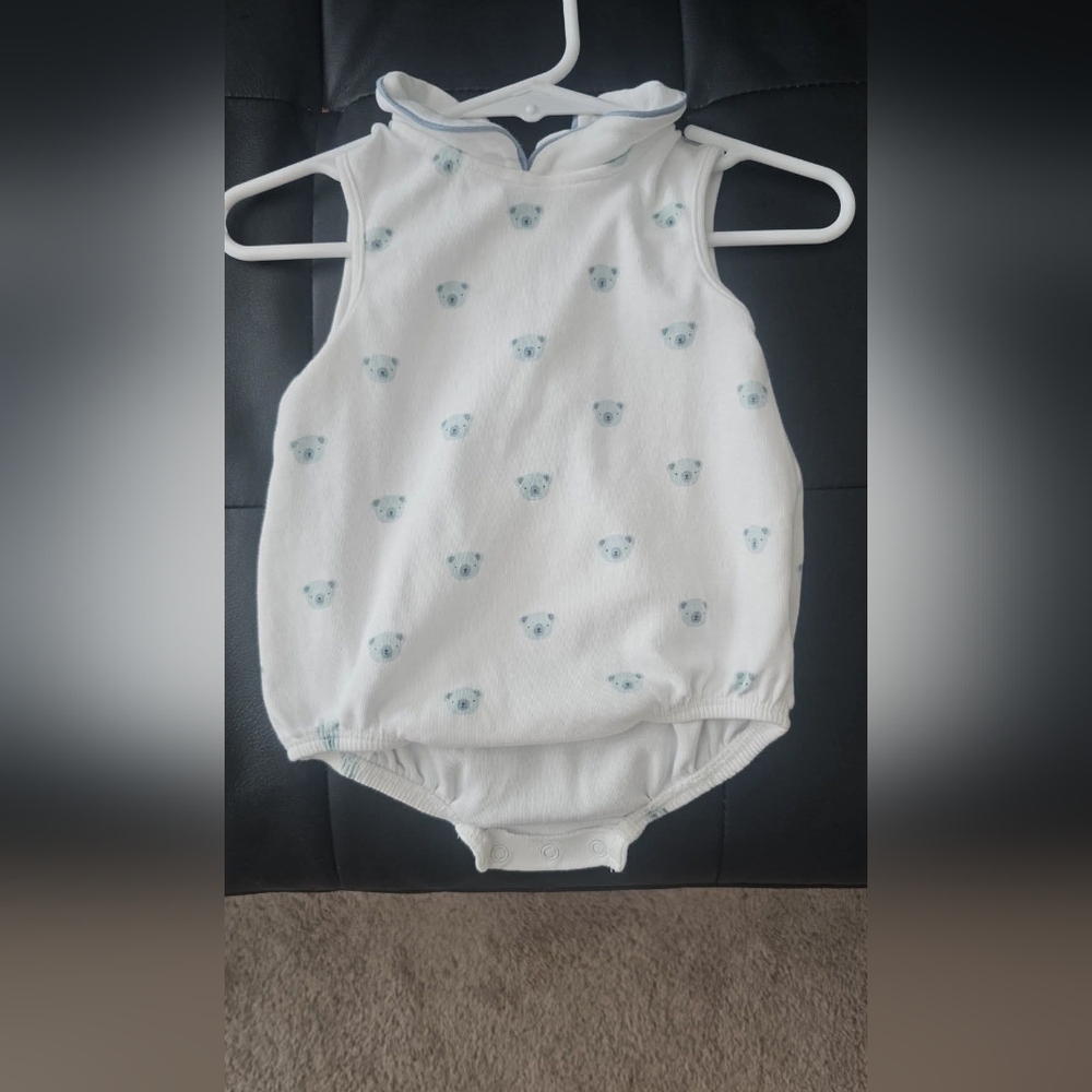 Charming White and Blue Bear Print Bodysuit